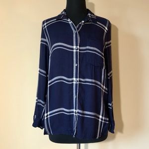 Old Navy classic shirt blue and white plaid